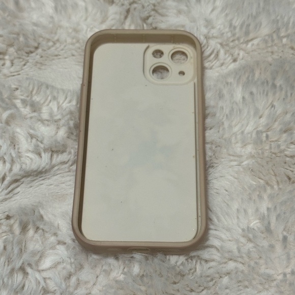 Turtle Pattern iPhone 13 Case - Picture 2 of 2